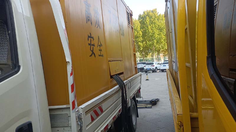 汝城如何判断柴油发电机组和UPS电源的切换时间是否符合要求？