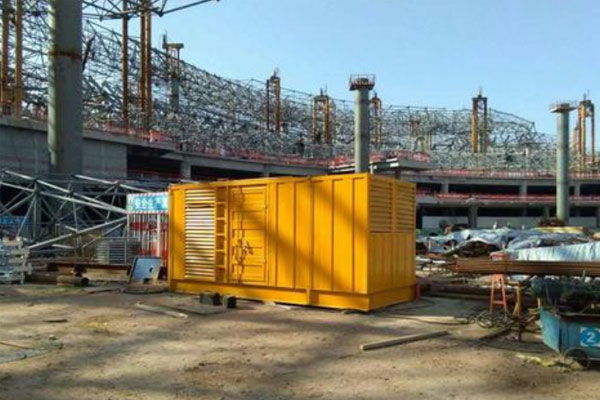汝城发电机出租如何判断空气滤清器是否需要更换？